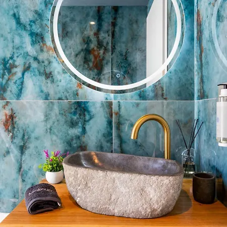 Veragi Boutique Villa *